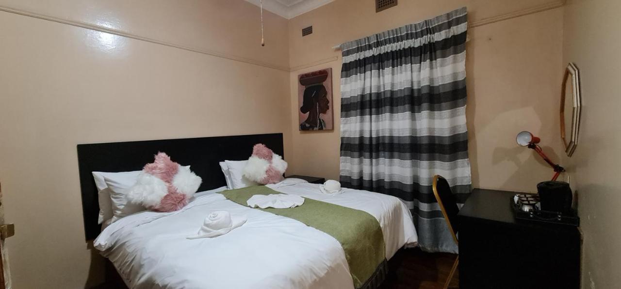 My House Guest House Претория Екстериор снимка