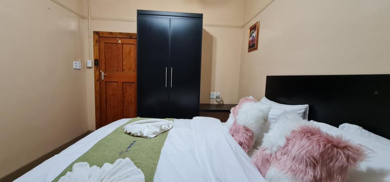 My House Guest House Претория Екстериор снимка